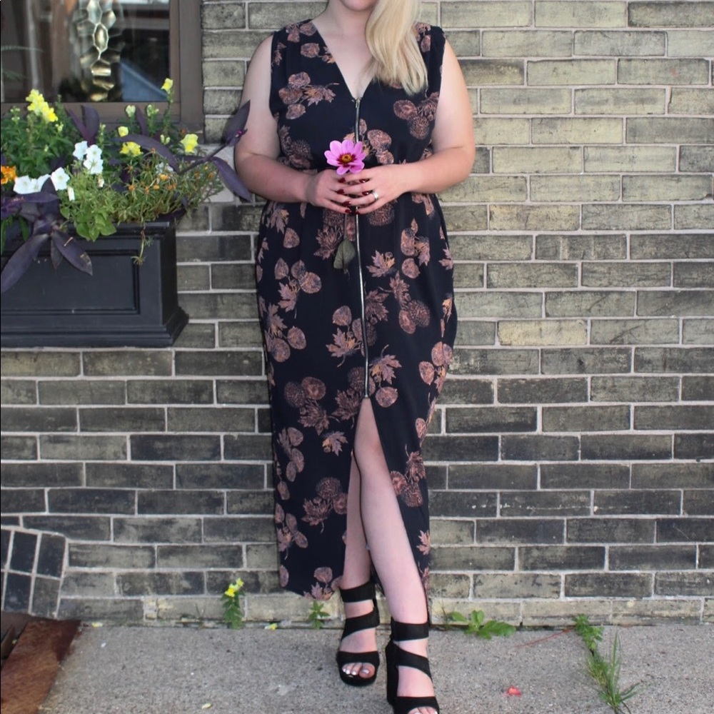 Papillon dress